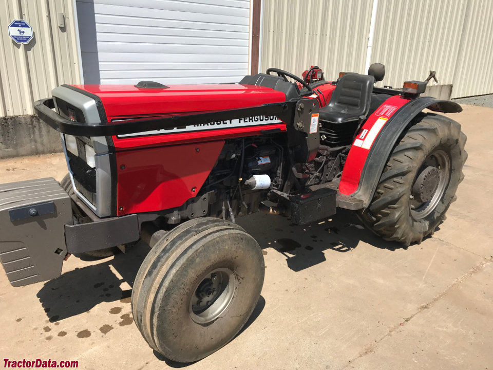 Massey Ferguson 374GE