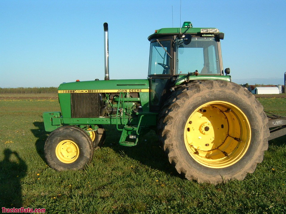 John Deere 4230 Tractor Photos Information