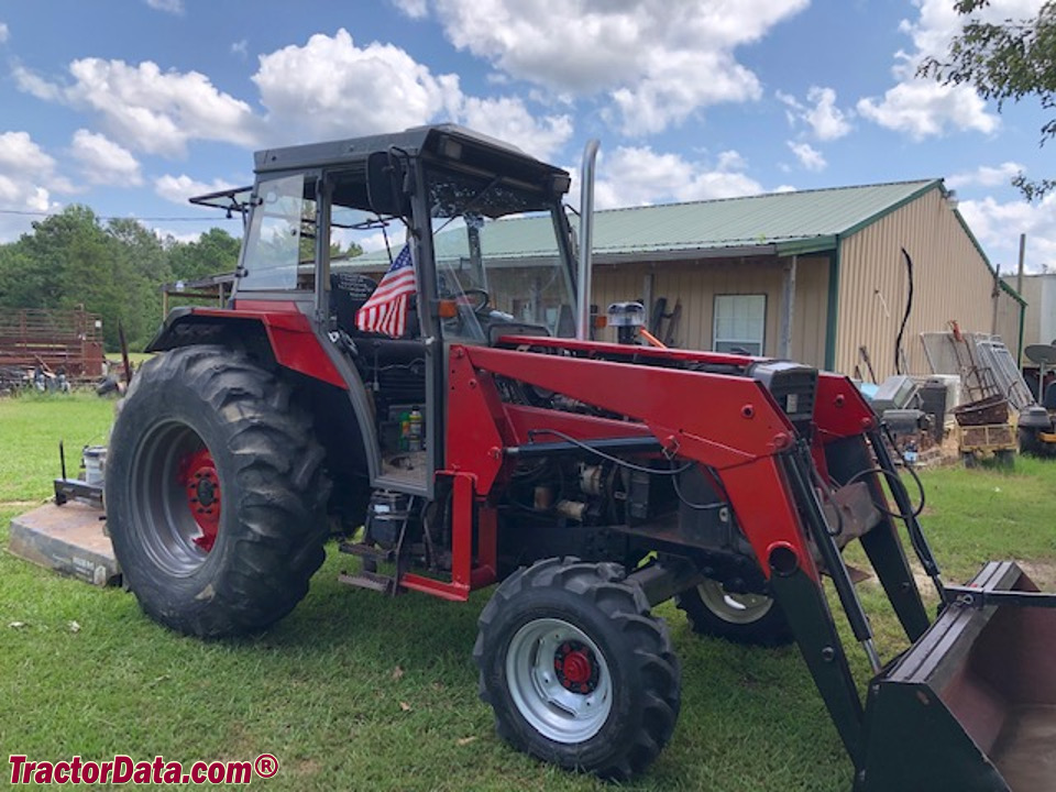 Massey Ferguson 393