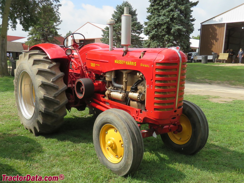 Massey-Harris 555