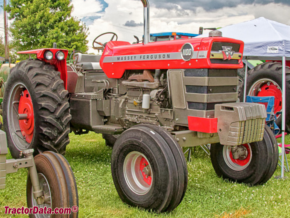 1968 Massey Ferguson 1100.