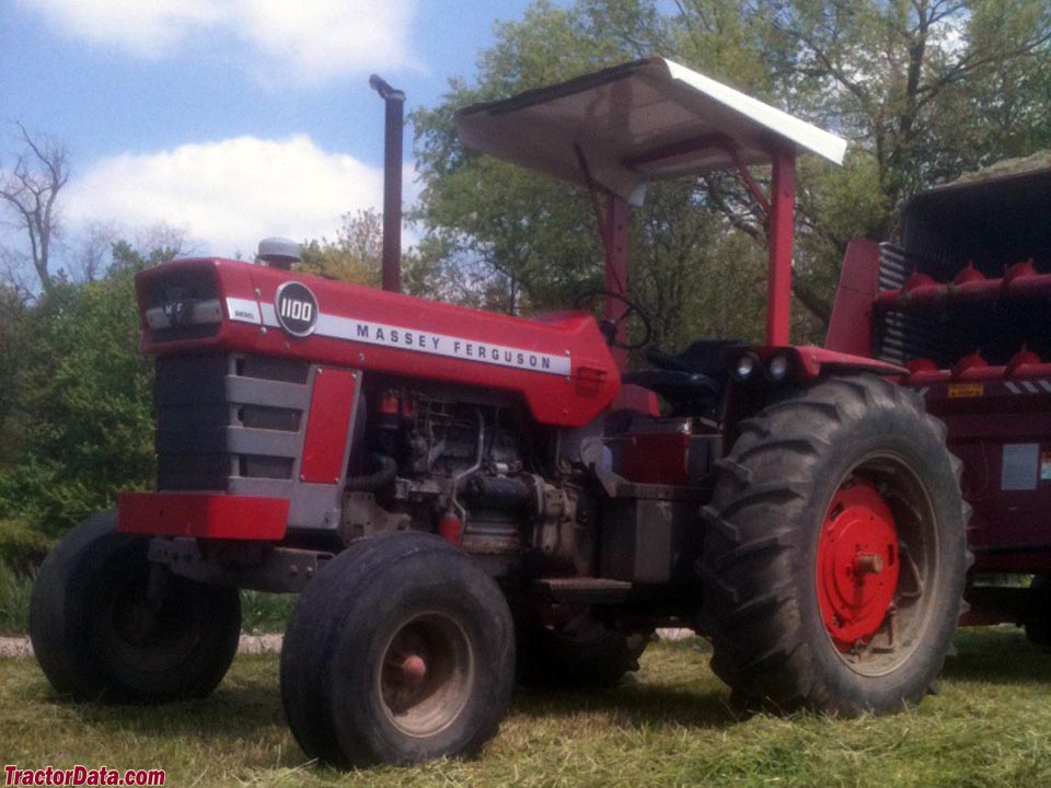 Massey Ferguson 1100