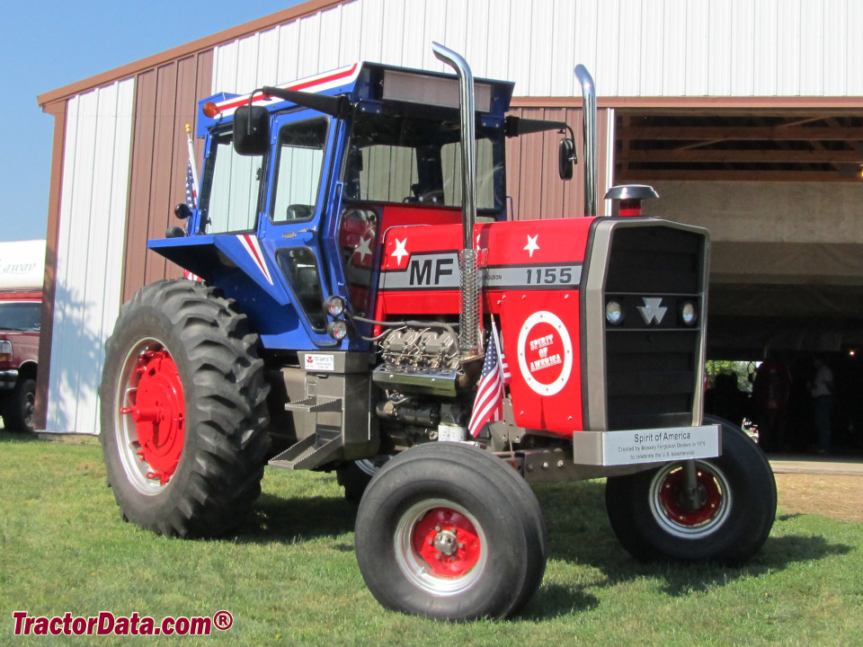 1976 Massey Ferguson 1155 Spirit of America.