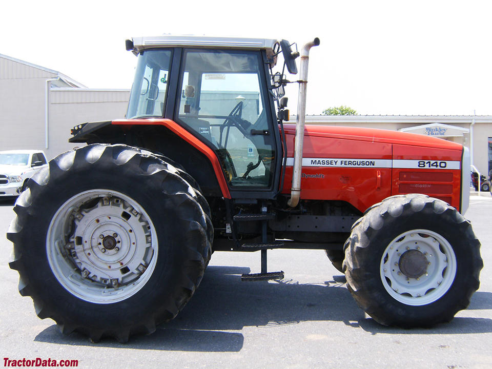 Massey Ferguson 8140