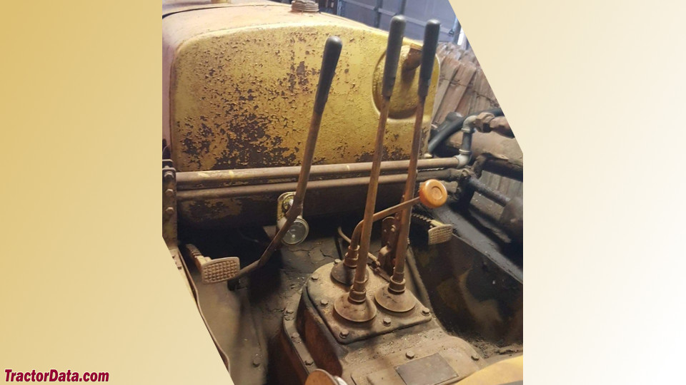 Caterpillar Twenty-Eight transmission controls