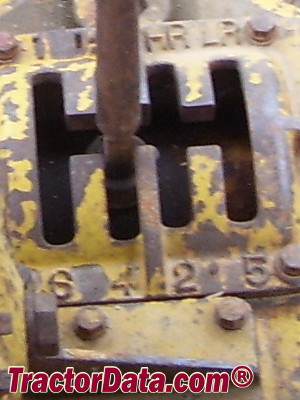 Caterpillar Seventy transmission controls