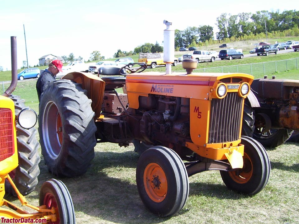 Minneapolis-Moline M-5 with solid front axle.