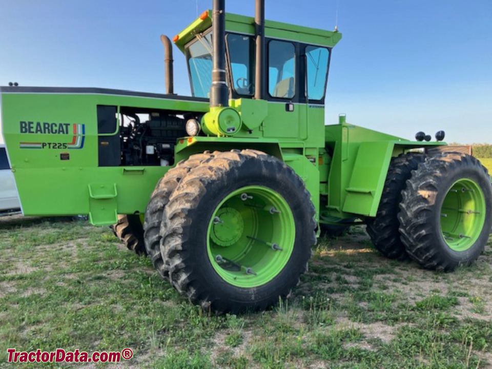Steiger Bearcat III PT225 four-wheel drive tractor, left side.