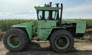 Steiger Cougar IV CS-280 tractor photo