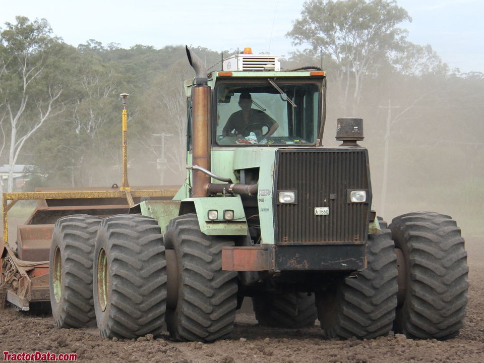 Steiger Tiger IV front view.