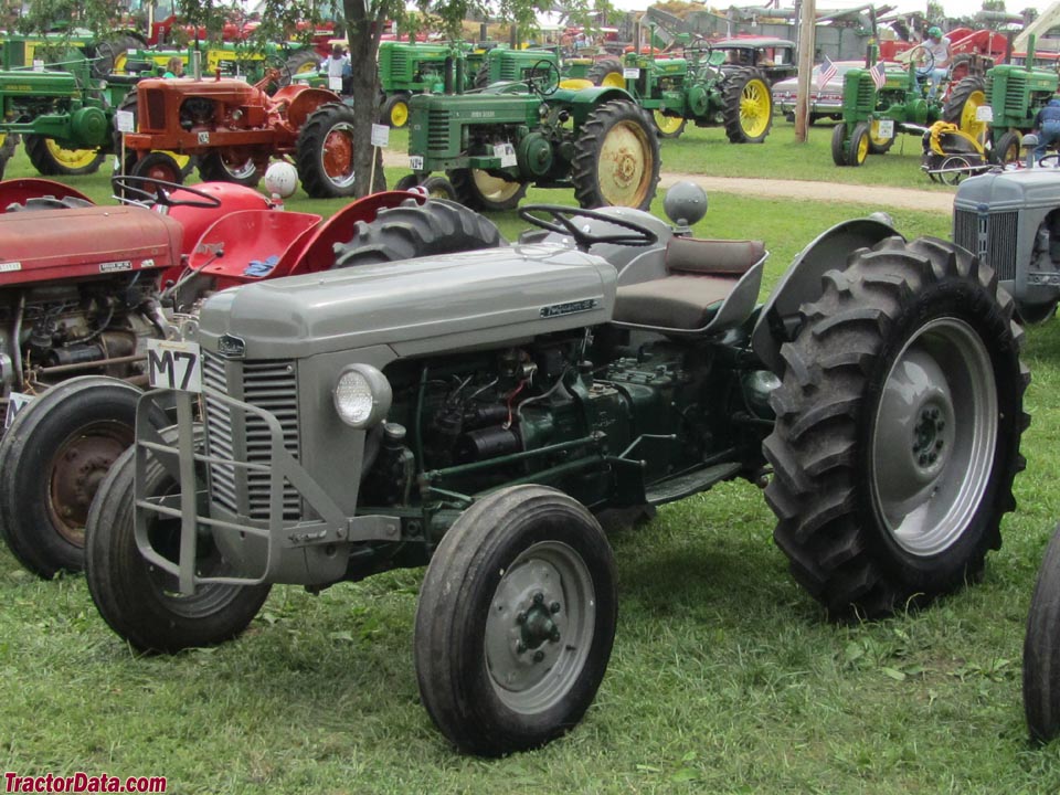 Ferguson TO-35 in gray and green (1954-1956).