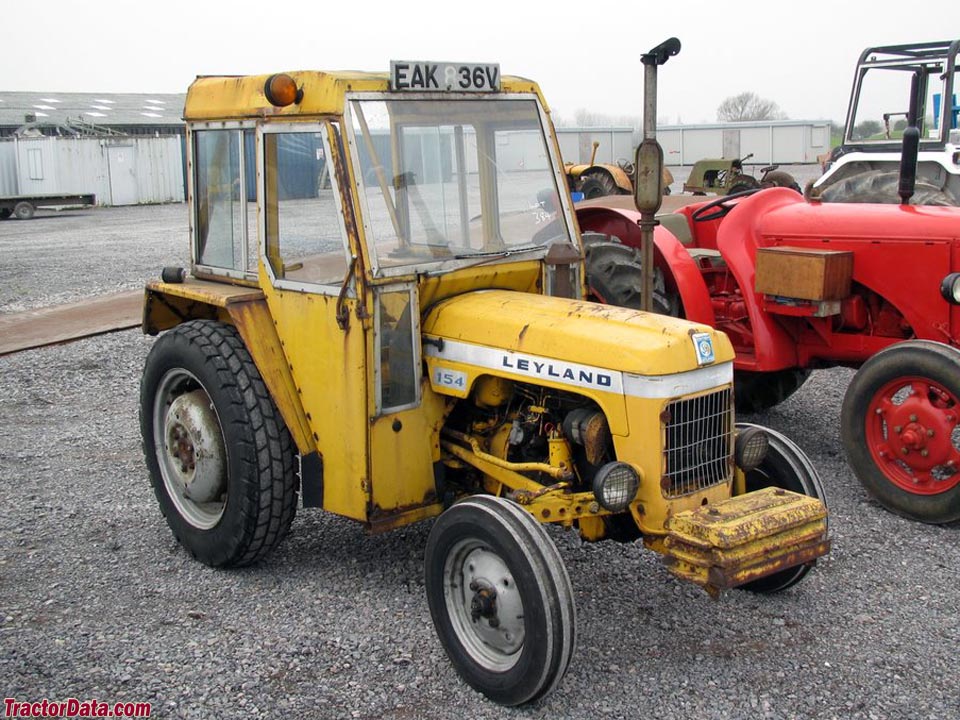 Leyland 154 in yellow with cabin.