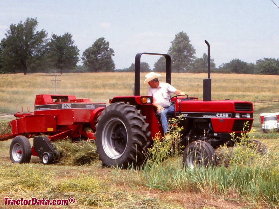Case International 685 with 8520 hay baler.