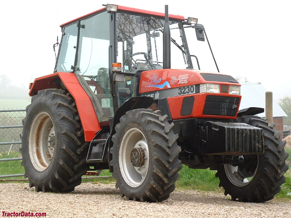 Case IH 3230.