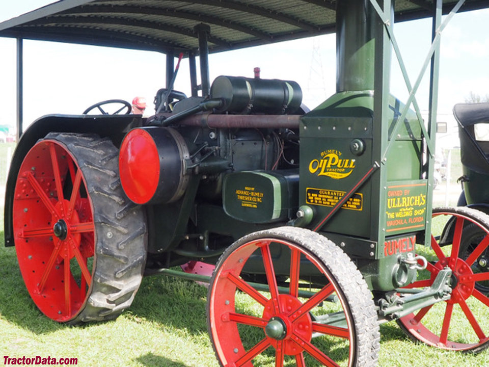 Advance-Rumely R, right side.