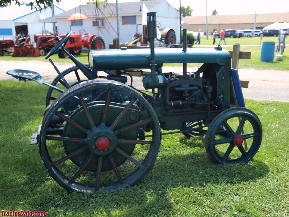 Advance-Rumely Do-All in standard configuration.