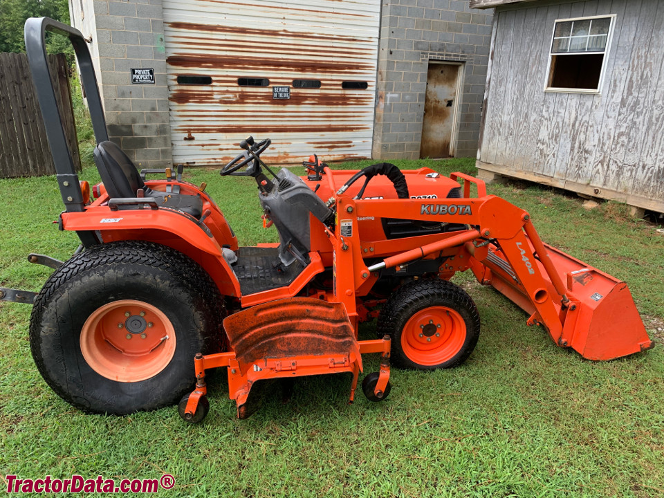 Kubota B2710HSD with LA402 front-end loader and RC72-27B mid-mount mower deck.