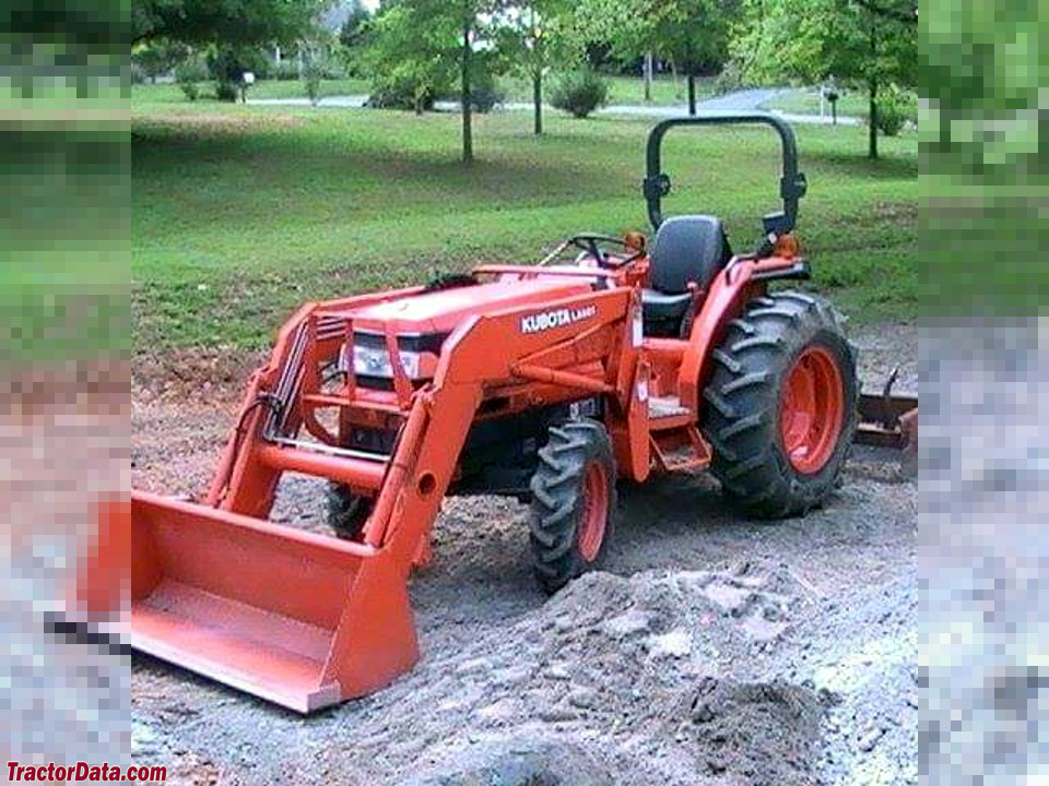 Kubota L3710