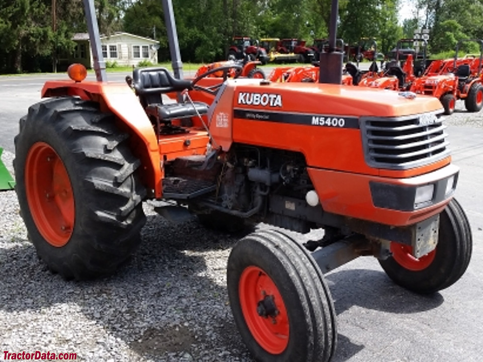 Kubota M5400