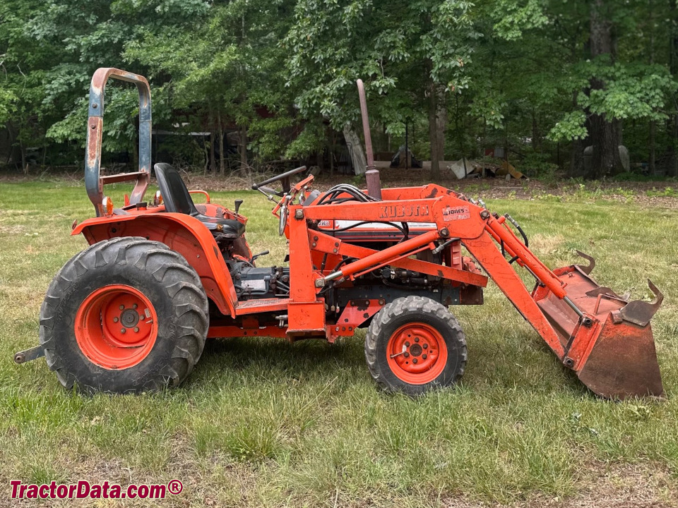 Kubota B2150 compact utility tractor with front-end loader.