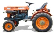 Kubota B5100 tractor photo