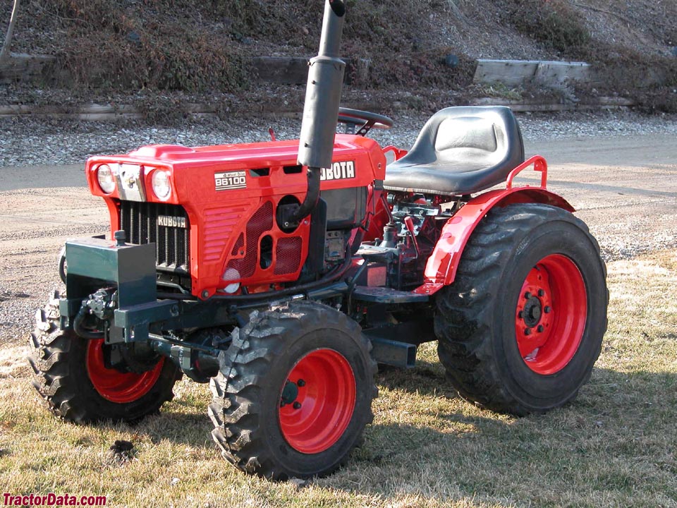 Kubota B6100