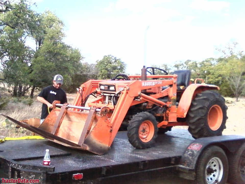 Kubota B9200