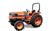 Kubota L3300 tractor photo