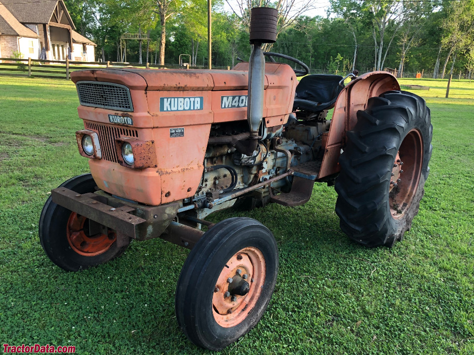 Kubota M4000