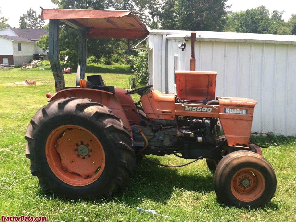 Kubota M5500