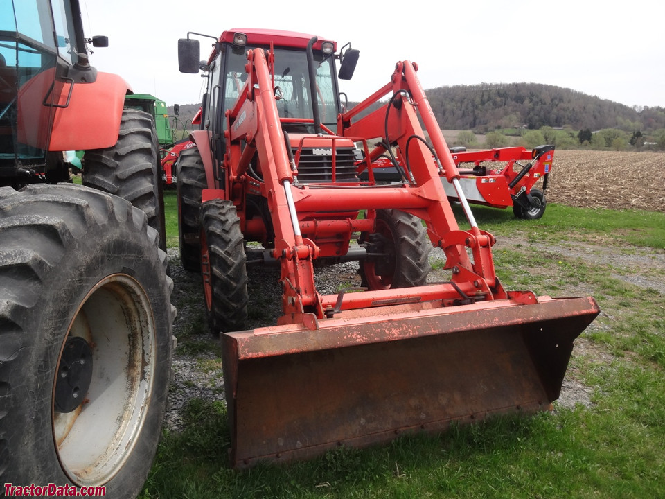 Kubota M6800