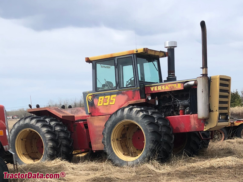 Versatile 850 four-wheel drive tractor.