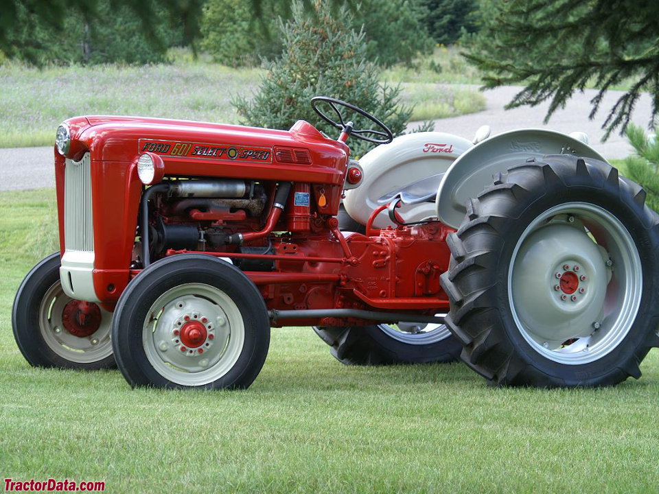 TractorData Ford 671 Tractor Photos Information