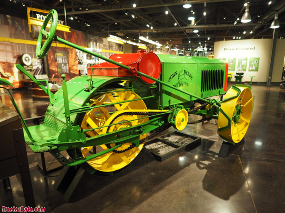 John Deere AWD