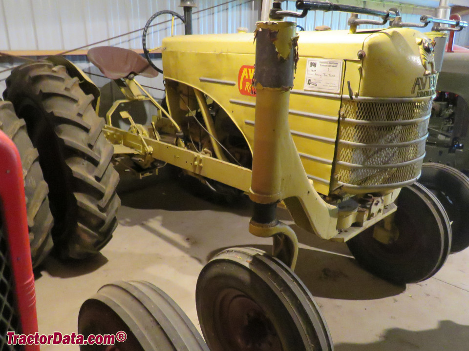 Avery Ro-Trak tractor.