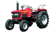 Mahindra 605 tractor photo