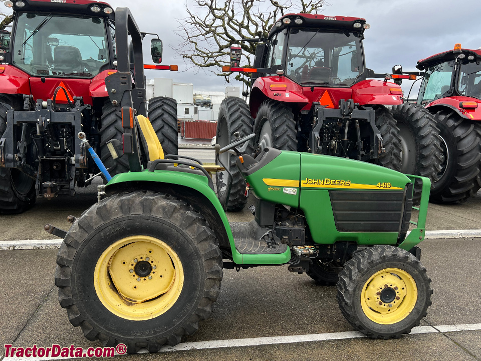 John Deere 4410, right side.