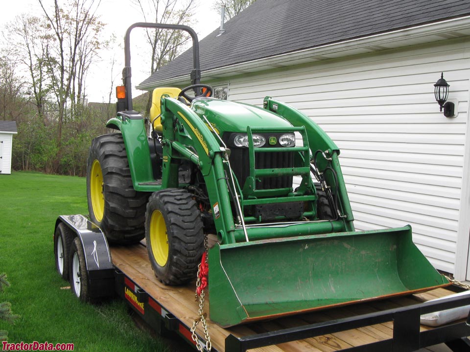 John Deere 4120