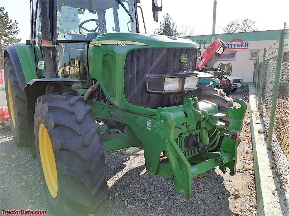 John Deere 6320