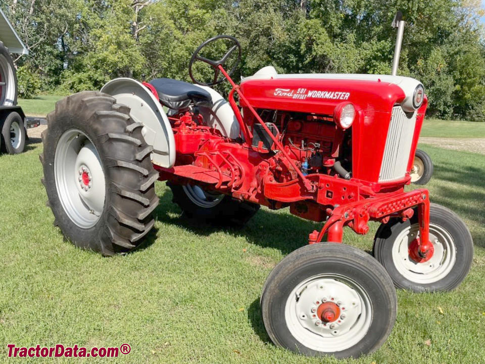 Ford Workmaster 541-4 (501 Offset) tractor.