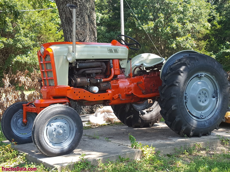 Ford 961 with wide front end.