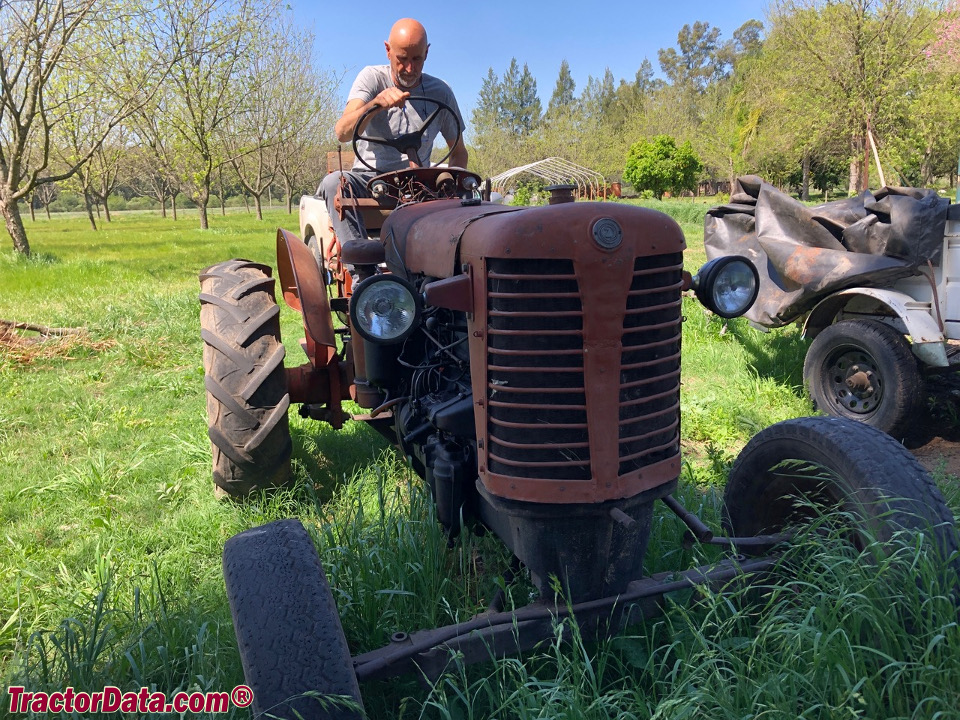 Zetor 25