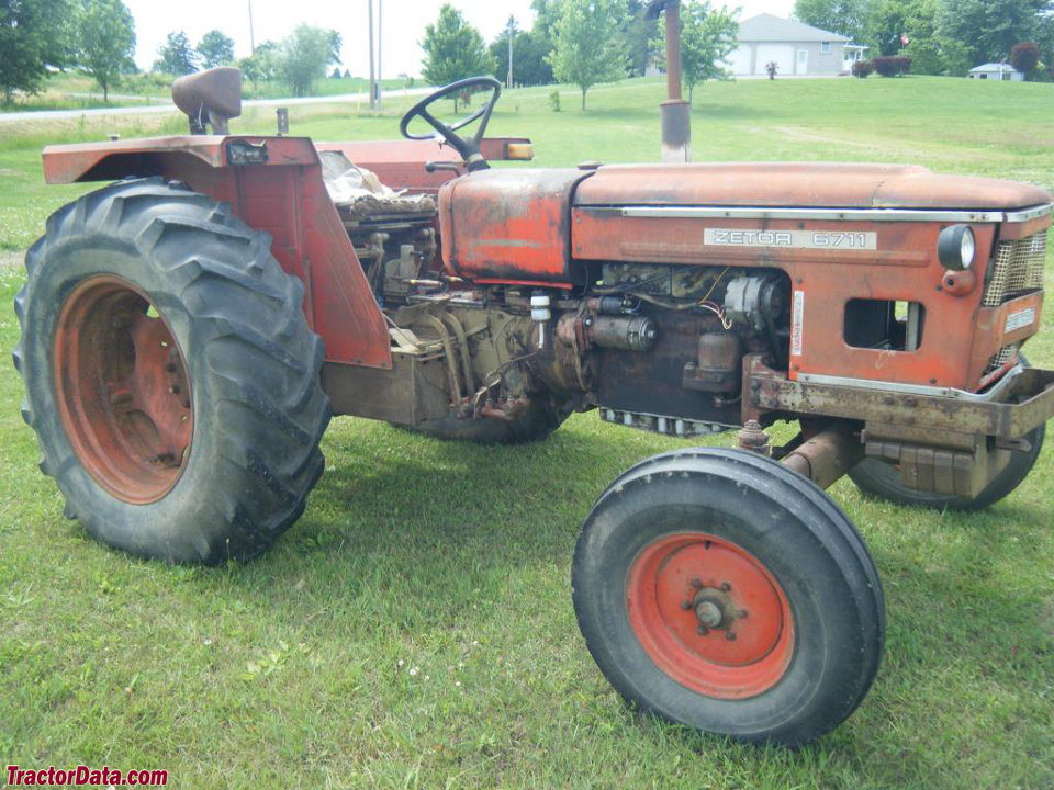 Zetor 6711