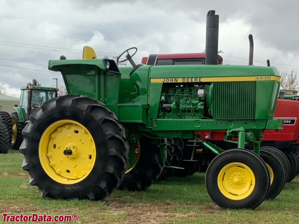 John Deere 4430 Hi-Crop