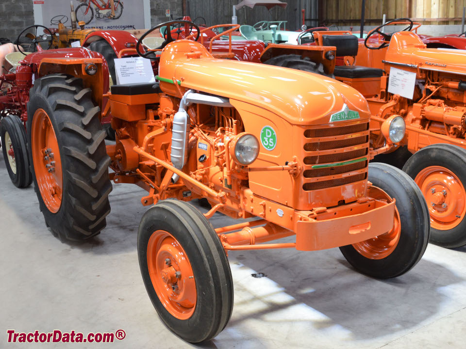Renault D35 utility tractor, right side.