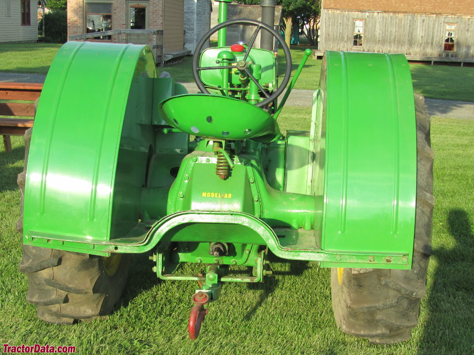 John Deere AR, rear view