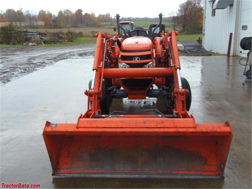 Kubota L5240