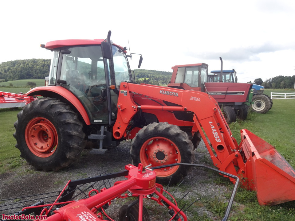 Kubota M8540