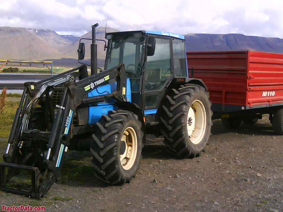 Valmet 665-4, left side.