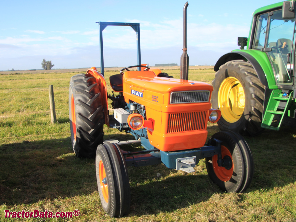Fiat 550 utility tractor, front-right view.